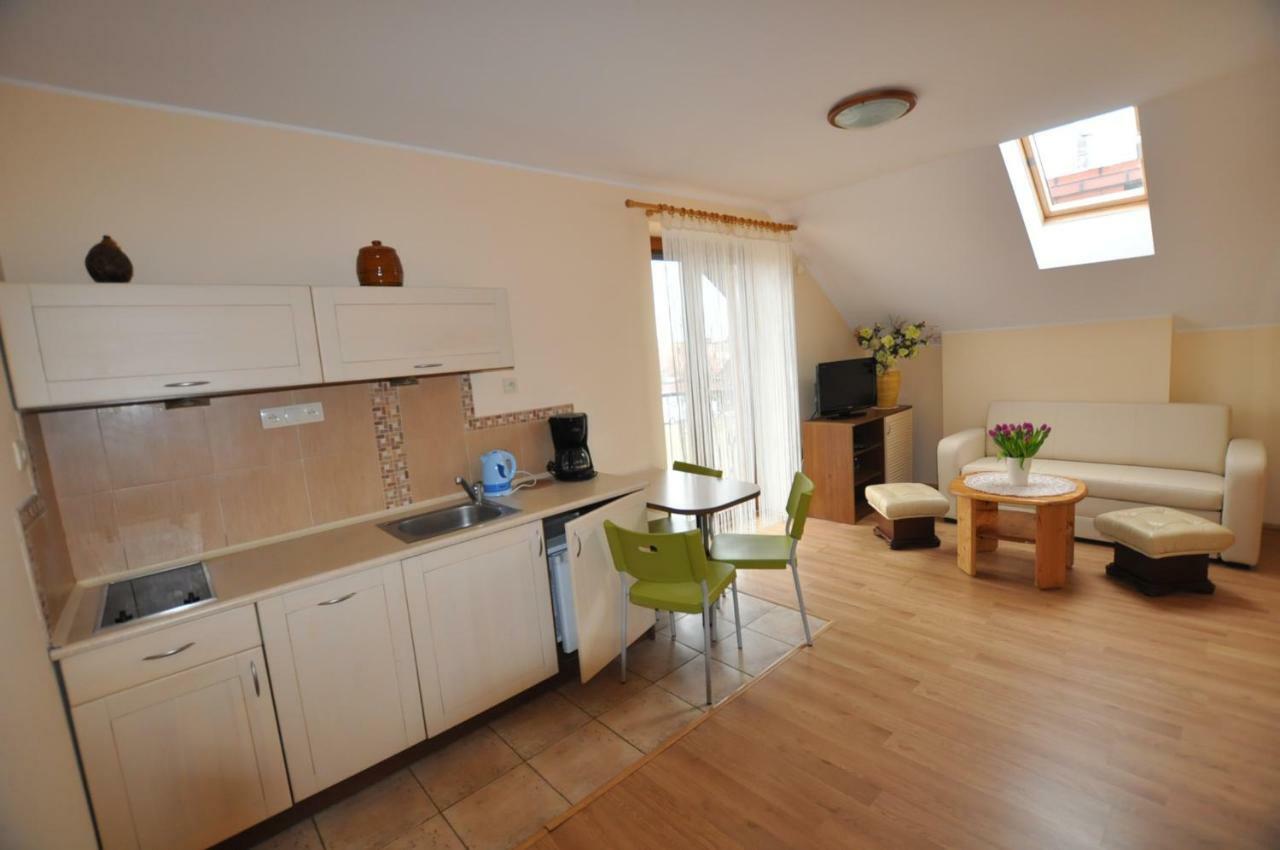 Apartamenty Levilla Rewa Exteriör bild